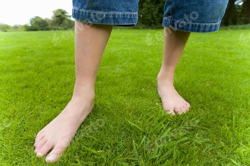 Preview: Barefoot Girl In Grass