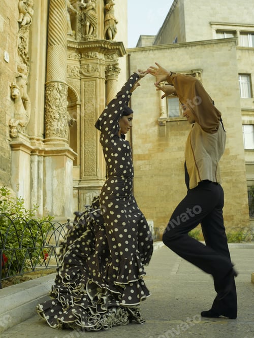 Preview: Side Profile Of A Young Couple Dancing
