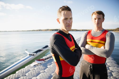 Preview: Portrait Of Confident Rowers At Waterfront