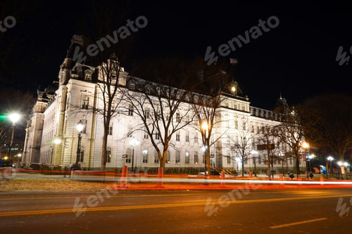 Preview: Quebec Parliment At Night