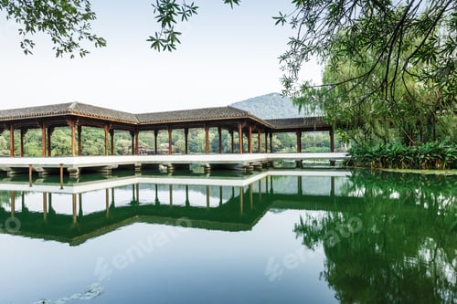 Preview: Ancient Traditional Gallery Bridge On The West Lake In Hangzhou,China