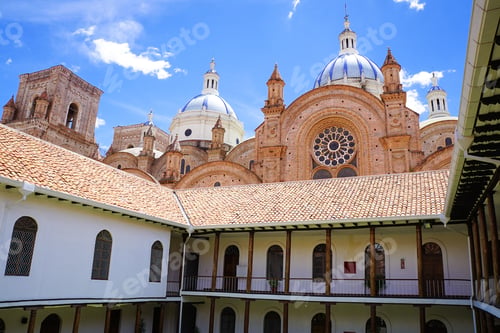Preview: Historic Centre Of Santa Ana De Los Ríos De Cuenca - Unesco World Site