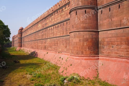 Preview: Agra Delhi Red Fort
