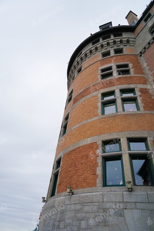 Preview: Exterior Of Château Frontenac