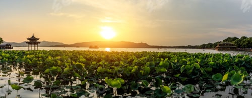 Preview: Chinese Ancient Pavilion On The West Lake In Hangzhou,Panoramic View