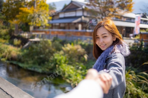 Preview: Japanese Lady With Maple Leaf Change Cour At Kirin Lake Or Kirinko Pond. One Of Top Desination For