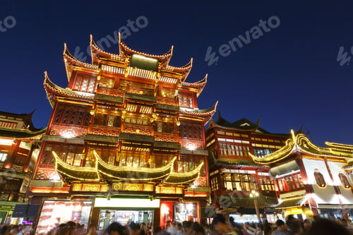 Preview: Shanghai'S Famous Traditional Architecture Of Yuyuan Garden At Night