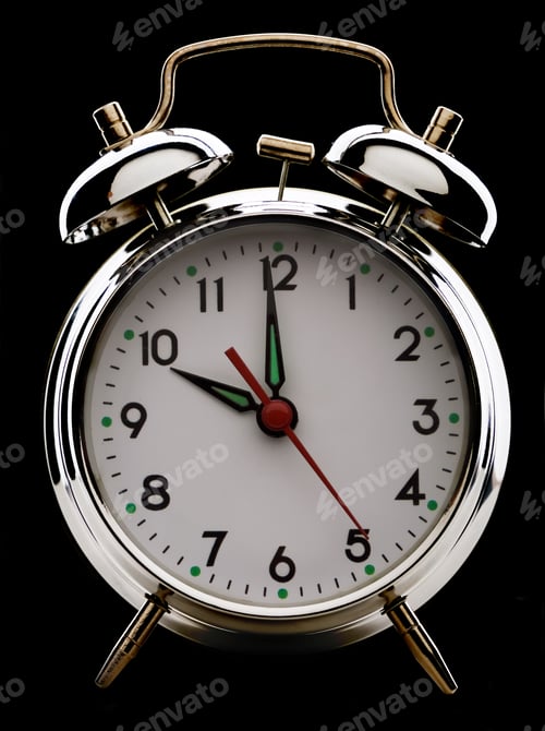 Preview: Close Up Of The Oldfashioned Alarm Clock