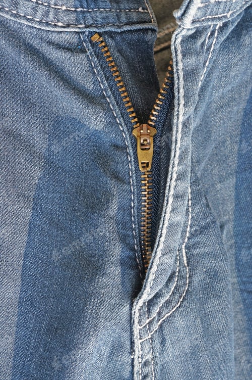 Preview: Closeup Of A Male Open Jeans Zipper