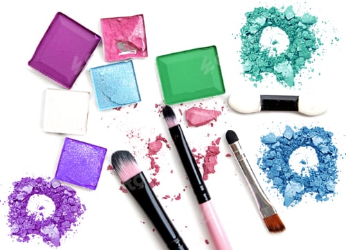 Preview: Make-Up Brush With Colorful Crushed Eyeshadows