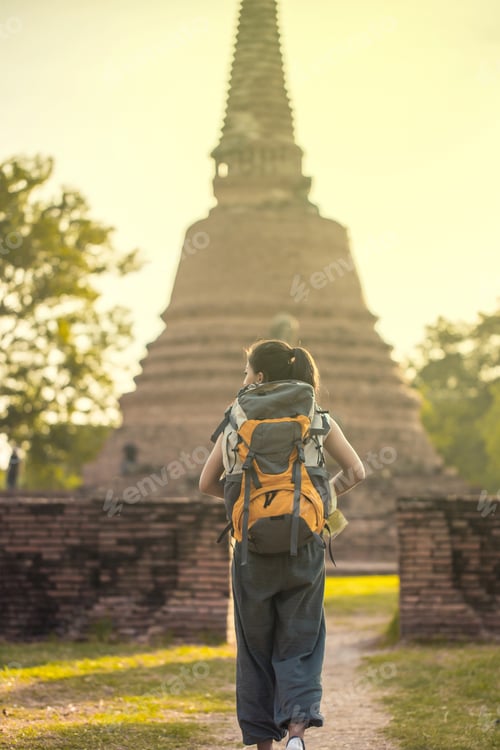Preview: Young Women Travel In Ayutthaya Province With Backpacker
