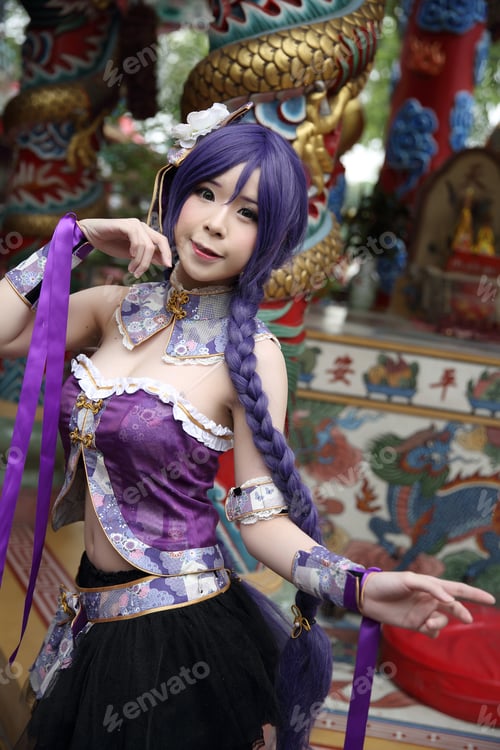 Preview: Portrait Of Asian Young Woman Dancing With Purple Chinese Dress Cosplay With Temple