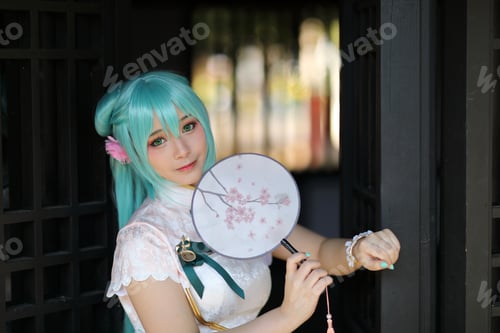 Preview: Japan Anime Cosplay Portrait Of A Girl With Chinese Dress Costume In Chinese Garden