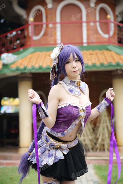 Preview: Portrait Of Asian Young Woman With Purple Chinese Dress Cosplay With Temple