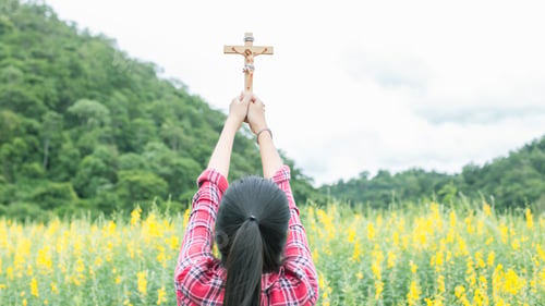 Preview: Praying