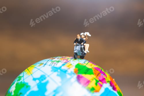 Preview: Miniature People : Couple Riding The Motorcycle On The Globe , Valentines Concept