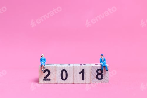 Preview: Miniature People : Couple Sitting On Wooden Block Number 2018 , Valentine'S Day Concept