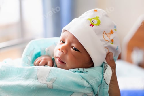 Preview: Newborn Baby Looking At The Camera