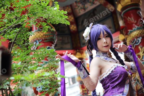 Preview: Portrait Of Asian Young Woman Dancing With Purple Chinese Dress Cosplay With Temple