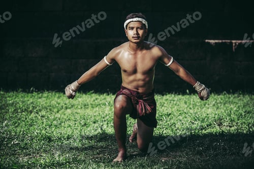 Preview: A Boxer Tied A Rope In His Hand And Performed A Fight, The Martial Arts Of Muay Thai.