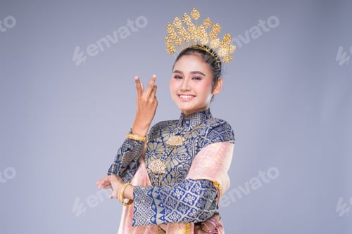 Preview: A Beautiful Malaysian Traditional Female Dancer With A Charming Smile Performing A Cultural Dance