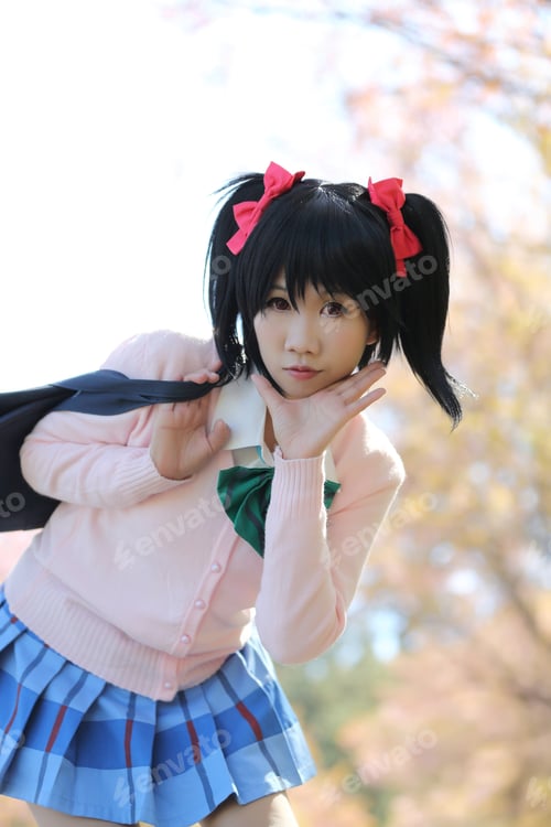 Preview: Asian Schoolgirl With Nature