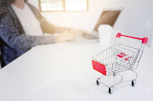 Preview: Happy Young Woman Using Mobile Smart Phone For Shopping Online Payment.