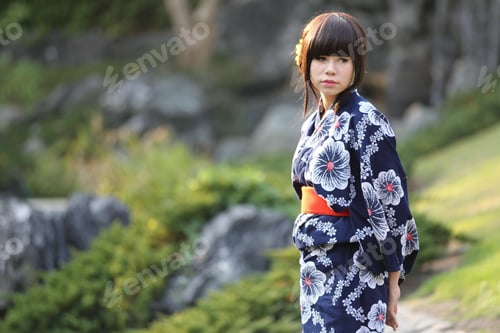 Preview: The Girl With Japanese Yukata