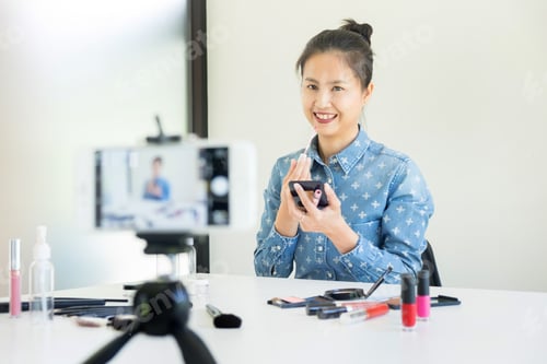 Preview: Woman Present Beauty Cosmetic Product And Broadcast Live Video To Social Network By Internet At