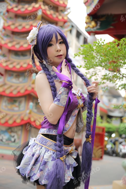 Preview: Portrait Of Asian Young Woman With Purple Chinese Dress Cosplay With Temple