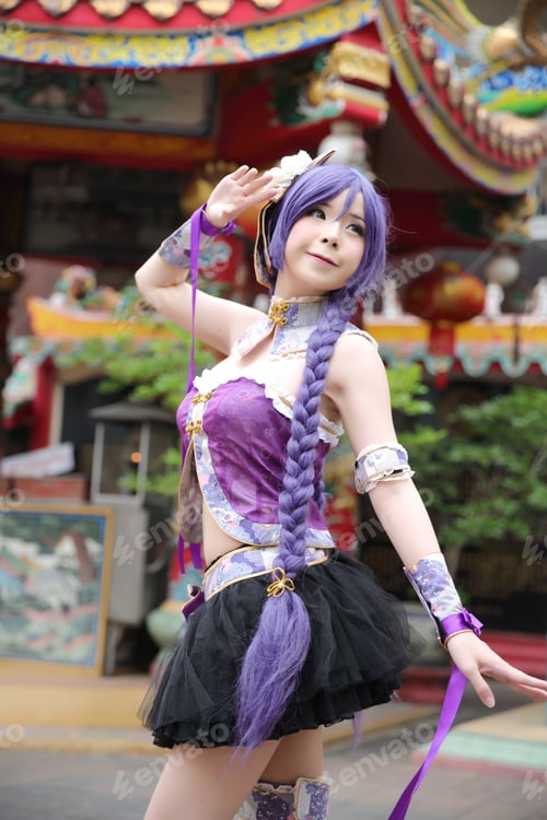 Preview: Portrait Of Asian Young Woman Dancing With Purple Chinese Dress Cosplay With Temple