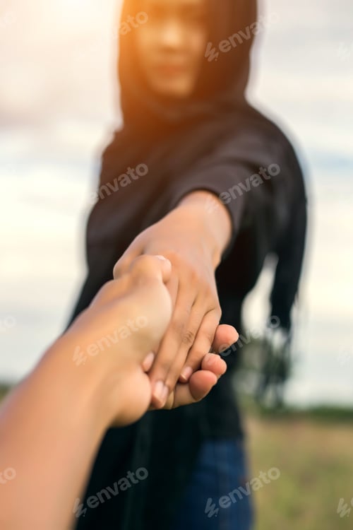 Preview: Shaking Hands At Sunset.