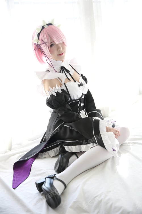 Preview: Portrait Of Japan Anime Cosplay Woman , White Japanese Maid In White Tone Room