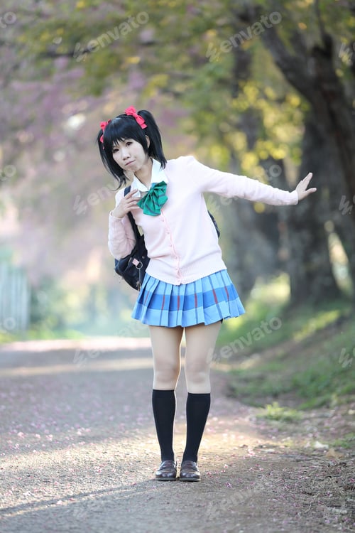 Preview: Asian Schoolgirl With Nature