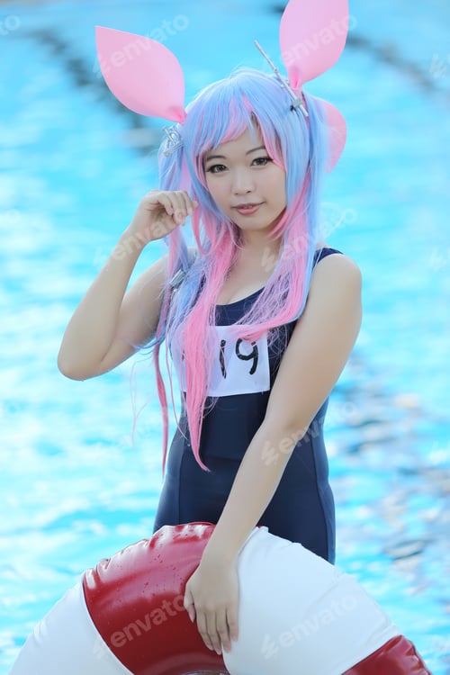 Preview: Asian Girl Cosplay With Swimsuit
