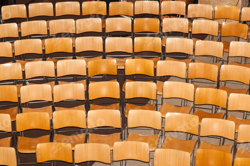 Preview: Wood Shiny Theater Chairs In A Row