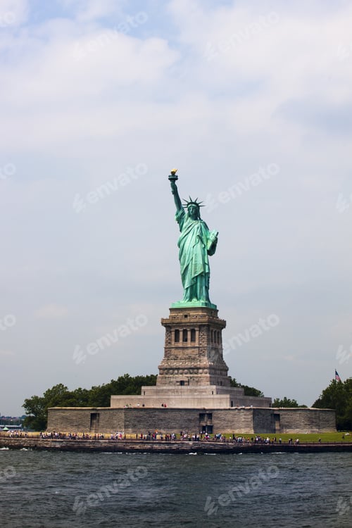 Preview: A Shot Of The Statue Of Liberty