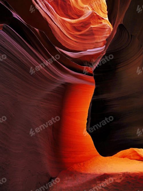 Preview: Sun Shines Down Into The Slot Canyon To Create Brilliant Colors