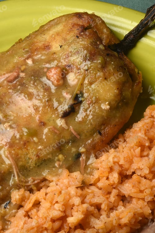 Preview: Chile Relleno Dish Up Close