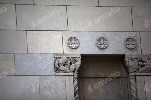 Preview: Architectural Detail Of An Old Office Building In Toronto Canada