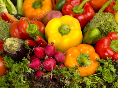 Preview: An An Arrangement Of Many Different Kinds Of Vegetables.