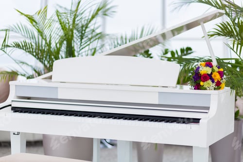 Preview: Bridal Bouquet On A White Piano
