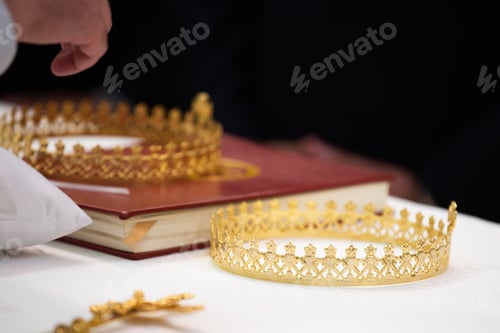 Preview: Religious Gold Crowns For Arminian Wedding Ceremony