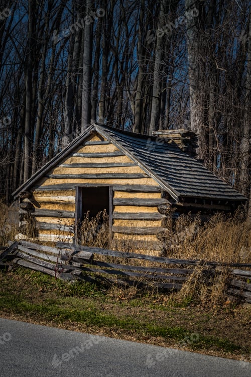 Preview: Reproduction Hut Similar To Those Used By Revolutionary War Soldiers During The Winter Of 1777-78