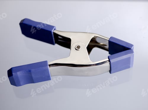 Preview: Clamp Tool On White