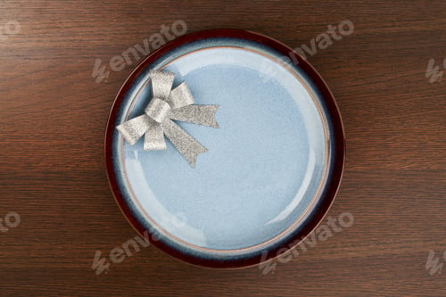 Preview: Plate With Festive Holiday Decorations