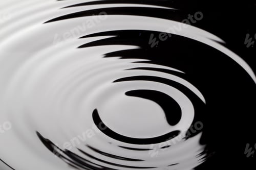 Preview: Black Abstract Water Surface And Drip Texture