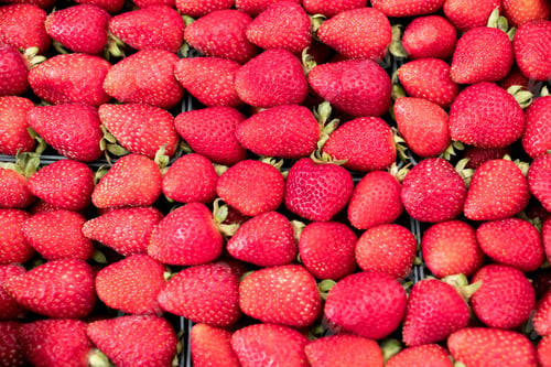 Preview: A Tray Of Ripe Strawberries In A Fruit Market Stall
