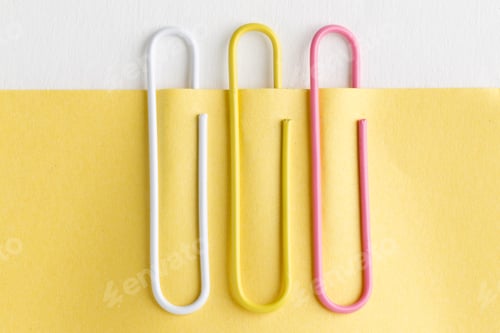 Preview: Paperclip Closeup
