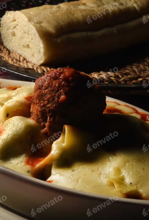 Preview: Meatball Lasagna With Bread Vertical Close Up